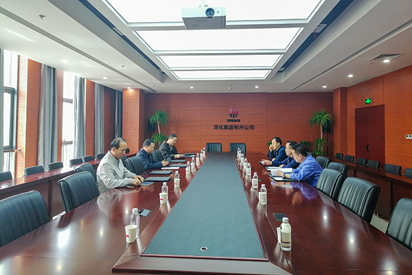 4月20日，陜西省生態(tài)環(huán)境廳調(diào)研督導(dǎo)組在彬州公司三樓行政會(huì)議室開展調(diào)研會(huì)，彬州公司生產(chǎn)部部長(zhǎng)、彬州公司副總經(jīng)理張安平迎檢.jpg